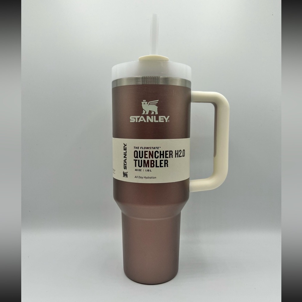 New Stanley Flowstate H2.O Quencher Rose Quartz Glow 40 oz Tumbler Cup